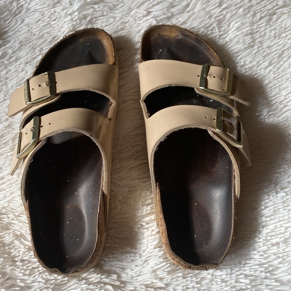 Womens 2 straps buckle Birks Sandals, size 9 - Picture 3 of 9